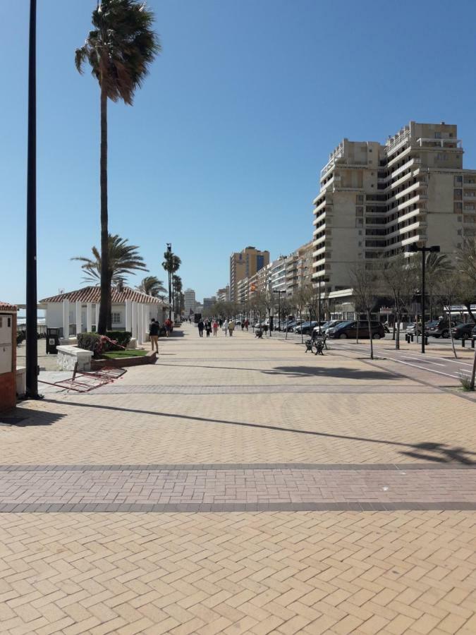 Apartamento Capri Los Boliches Wifi Gratis Beach 100M Fuengirola Exteriör bild